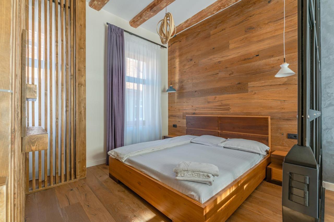 Apartament Premium Postavarului